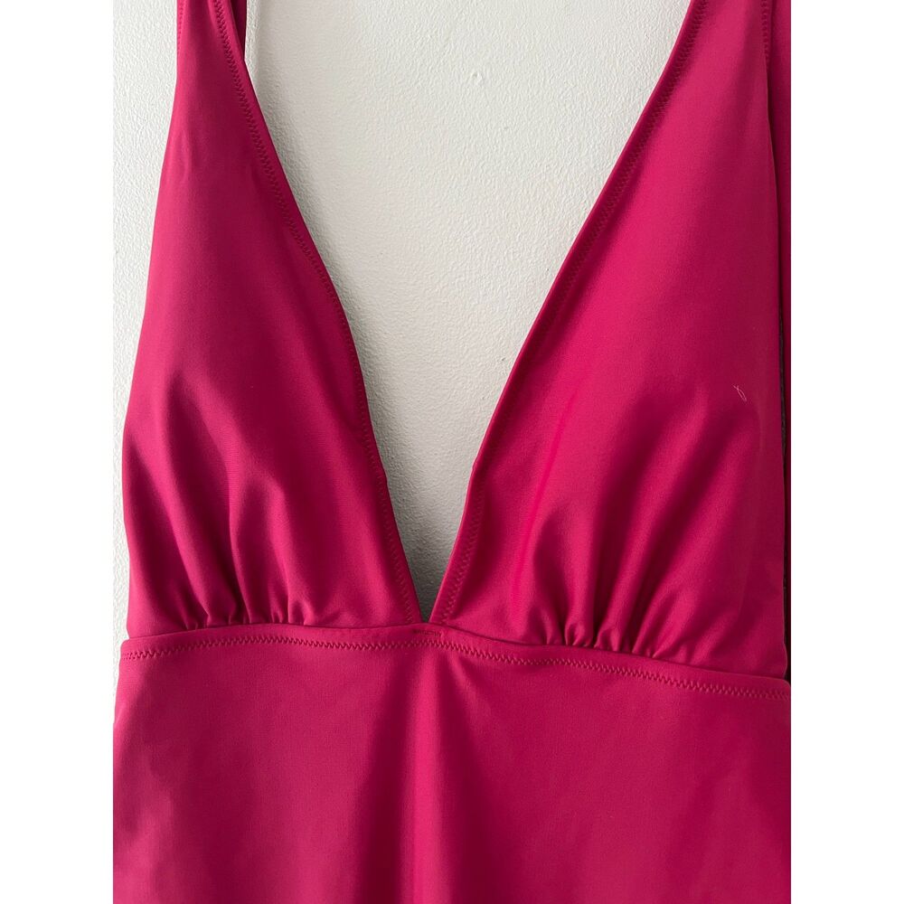 Cupshe Cherry Red One Piece Halter Top Suit Size Large